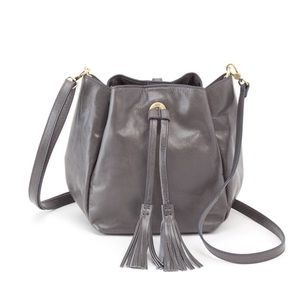 Hobo puck convertible leather bucket bag